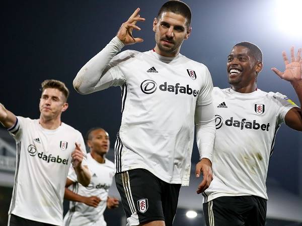 Tin bóng đá 31/7: Fulham vào chung kết play off lên hạng