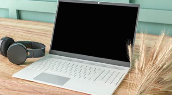 laptop dell mở không lên màn hình chính