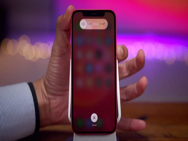 Cách Reset iphone bằng tổ hợp phím cứng - Ví dụ từ iphone 12