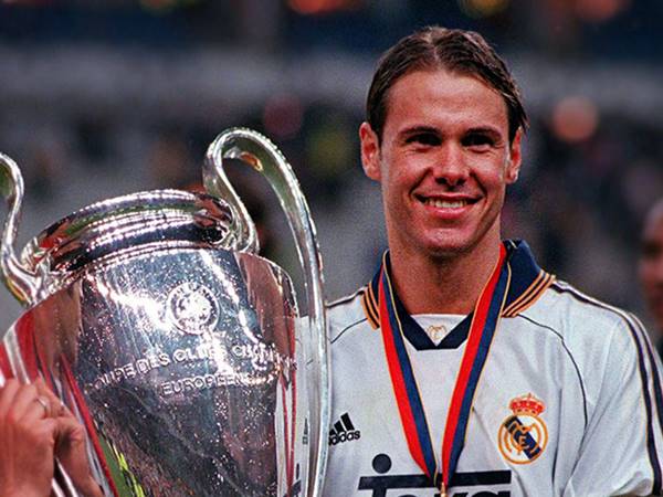 Tiền vệ Tây Ban Nha vĩ đại nhất Tiền vệ Tây Ban Nha vĩ đại nhất